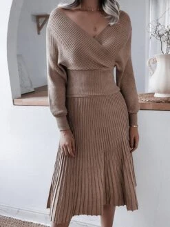 Women's Sweater Dress Jumper Dress Casual Dress Midi Dress Fashion Pure Color Outdoor Daily Vacation Going Out V Neck Long Sleeve Patchwork 2023 Regular Fit Pink Burgundy Apricot One Size