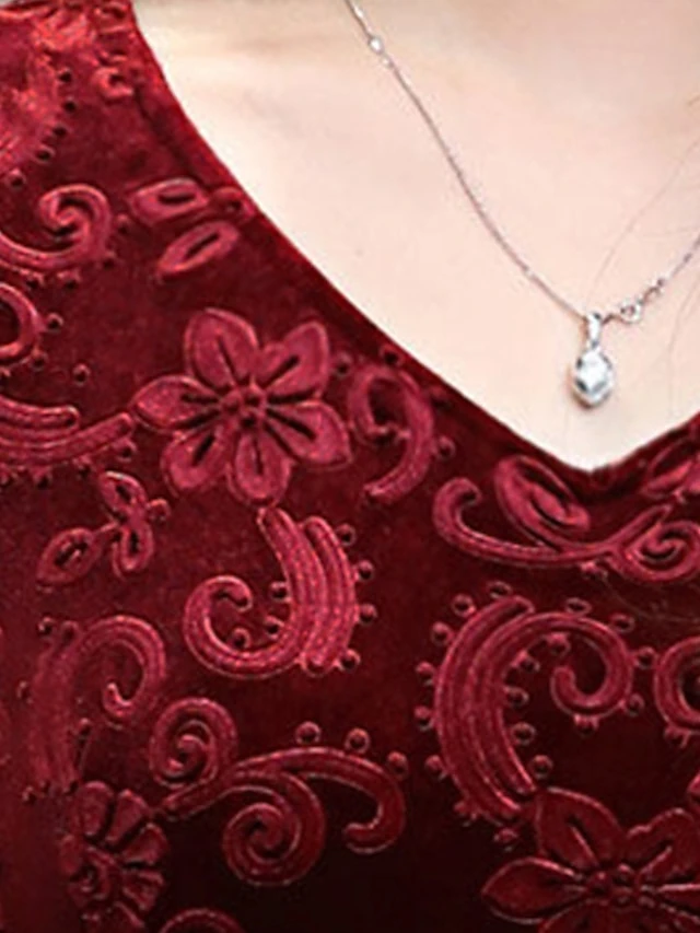 Women's Party Dress Velvet Dress Swing Dress Midi Dress Black Red Green Long Sleeve Floral Jacquard Spring Fall Winter V Neck Fashion Winter Dress Wedding Guest Vacation Slim 2023 M L XL XXL 3XL 8 Women's Party Dress Velvet Dress Swing Dress Midi Dress Black Red Green Long Sleeve Floral Jacquard Spring Fall Winter V Neck Fashion Winter Dress Wedding Guest Vacation Slim 2023 M L XL XXL 3XL - Image 6