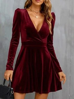 Women‘s Wedding Guest Dress Homecoming Dress Party Dress Velvet Dress Green Casual Dress Wine Army Green Black Long Sleeve Pure Color Ruched Velvet Winter Fall V Neck Casual Modern -Tesla Style twwmgr1661941394284
