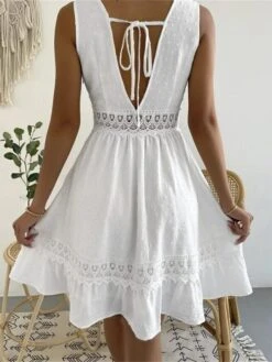 Women's Party Dress Lace Dress Cocktail Dress Midi Dress Black White Sleeveless Pure Color Lace Summer Spring V Neck Fashion Wedding Guest Vacation Summer Dress 2023 S M L XL 2XL 19 Women's Party Dress Lace Dress Cocktail Dress Midi Dress Black White Sleeveless Pure Color Lace Summer Spring V Neck Fashion Wedding Guest Vacation Summer Dress 2023 S M L XL 2XL -Tesla Style wyaxxv1685068139587